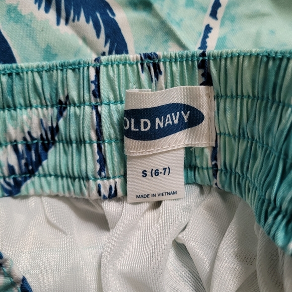 Old Navy Tropical Print Swimming Trunk Shorts Size Boys Small 6-7 - Picture 5 of 5